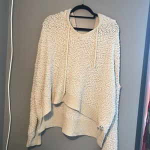 Clay cream sweater with hood